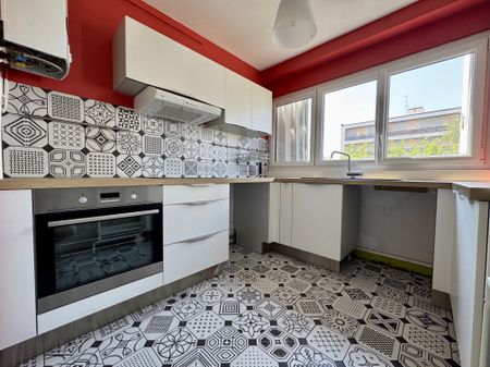 Location Appartement 4 pièces 65m² LIMOGES 87000 - Photo 3