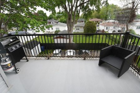 Appartement à louer - Laval (Vimont) (Autres) - Photo 2