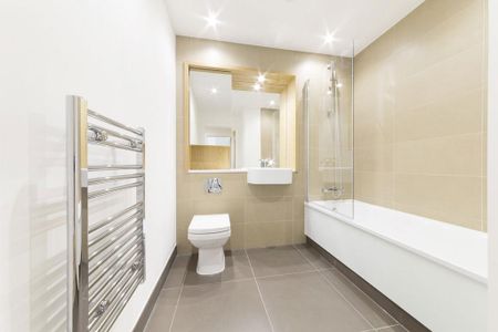 1 bedroom flat to rent - Photo 3
