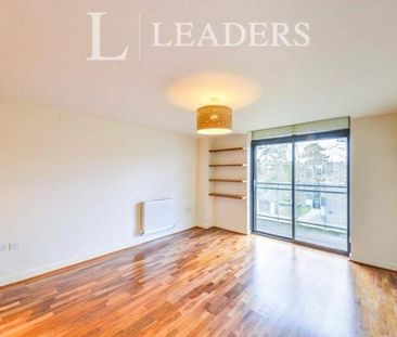 1 bedroom apartment to rent Brunel Court, Newsom Place, Manor Road,... - Photo 1