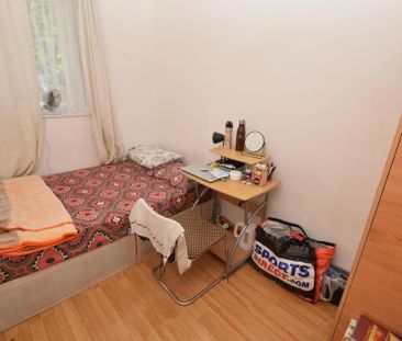 4 bedroom house to rent - Photo 5