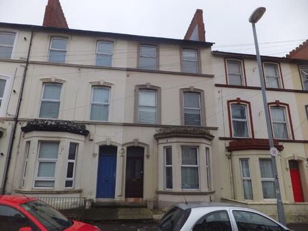 Unit 3, 27 Cromwell Road, Botanic, Belfast, BT7 1JW - Photo 2