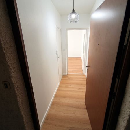 Location Appartement 1 pièce 30m² RODEZ 12000 - Photo 3