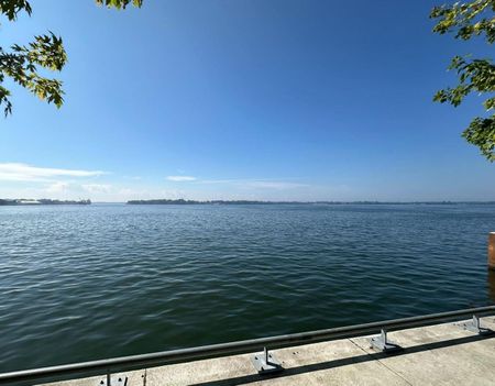 For Lease - 1 Edgewater Drive Unit# 407, Toronto, Ontario - Photo 2