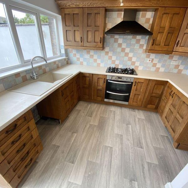 3 bedroom semi-detached house to rent - Photo 1
