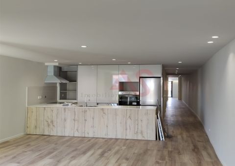 Apartamento T2+1