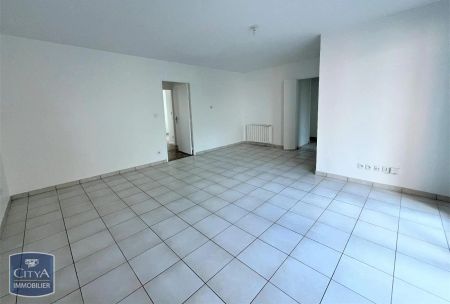 Appartement à louer 3 pièces 69.75m² - Photo 2