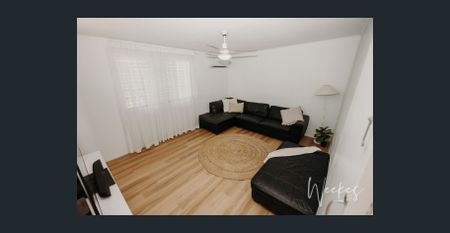 RICH CHARM WITH AN INNER CITY LANDMARK - Photo 5