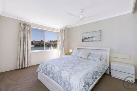 Fully Furnished Resort Style Living - Photo 4