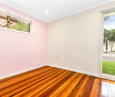 7 Yanderra Close, - Photo 6