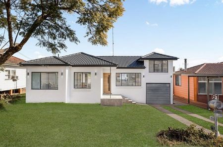 Home For Rent - Photo 3