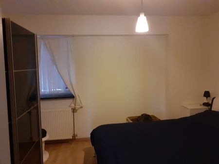Appartement te huur - Foto 2