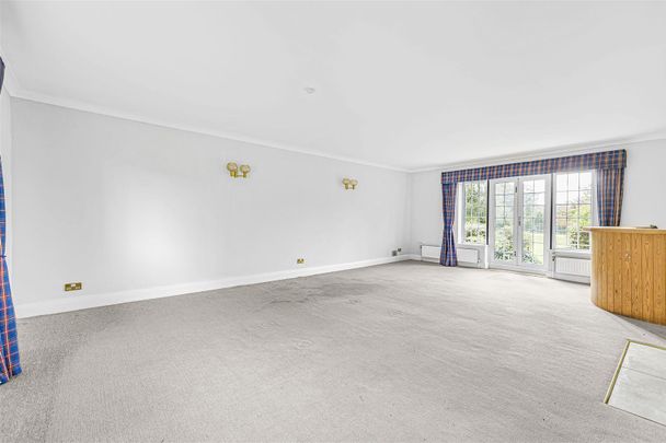 Heath Road, Newmarket - Photo 1