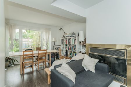 For Lease - 212 Milan Street Unit# Unit 1, Toronto, Ontario - Photo 3