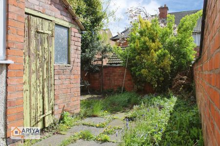 3 bedroom terraced house to rent - Photo 4