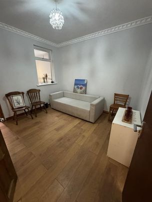 Room in a Shared House, Church Road, E10 - Photo 1