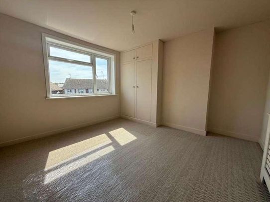 Ramsgate Road, Margate, CT9 - Photo 1