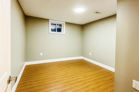 For Lease - 96 Timberlane Crescent Unit# Lower, Kitchener, Ontario - Photo 2