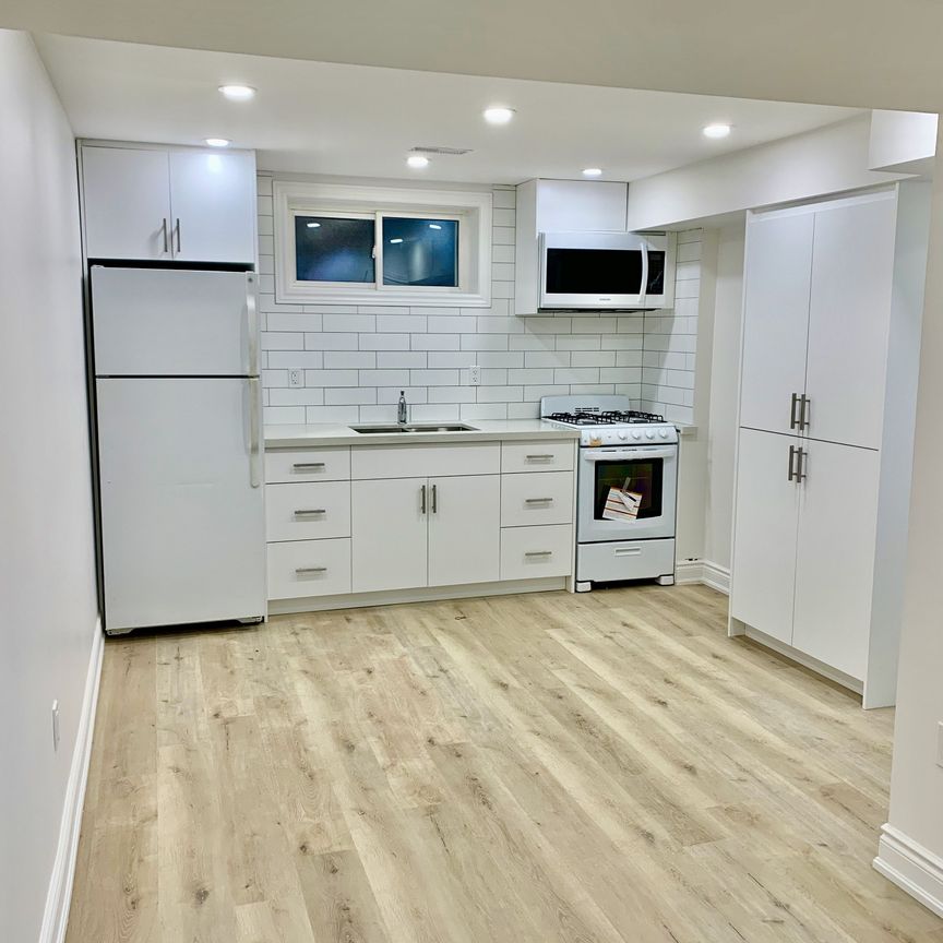 For Lease - 977 Glencairn Avenue Unit# 4, Toronto, Ontario - Photo 1