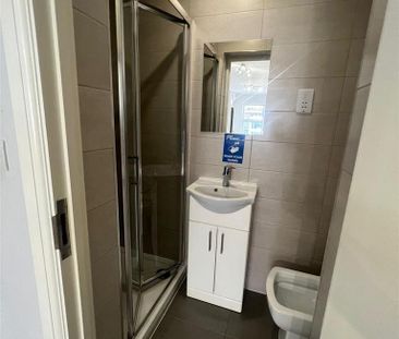 1 bedroom property to rent - Photo 4