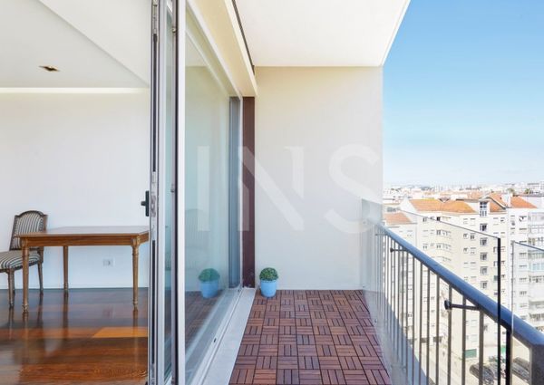 Apartamento T5 em Lisboa