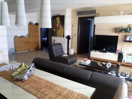 CromaImob Inchiriere apartament 3 camere de lux, zona Vest/Domnisori - Photo 2