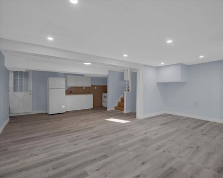 For Lease - 9 Gafney Court Unit# Basement, Hamilton, Ontario - Photo 3