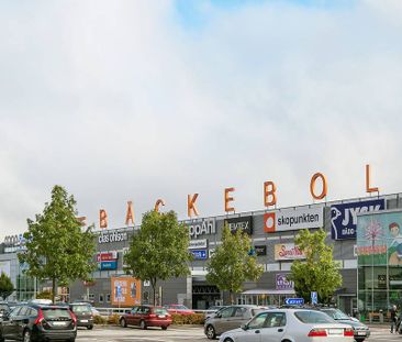 Bäckebolslyckan, Hisings Backa - Photo 1