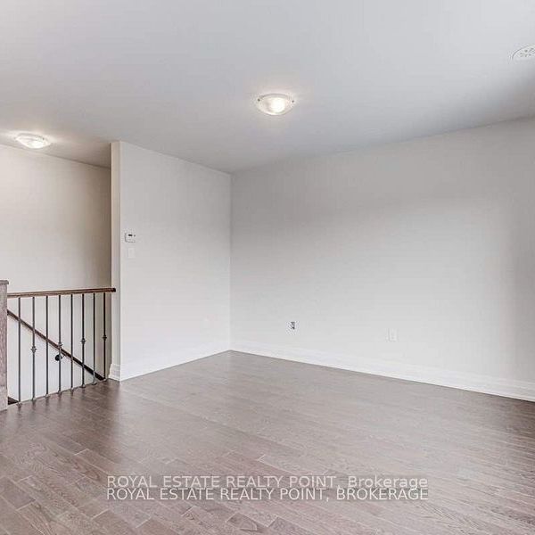 For Lease - 12 Creekbank Road Unit# Upper, Toronto, Ontario - Photo 1