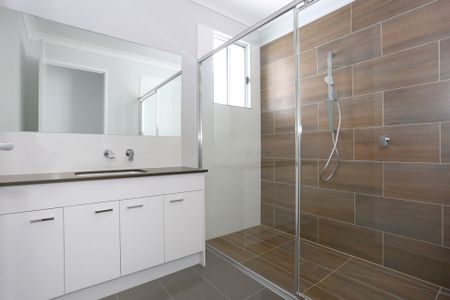 Luxury Family Home - Photo 5