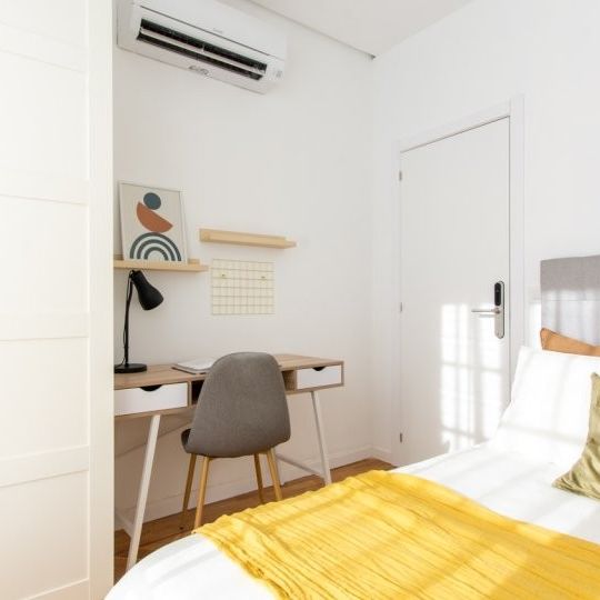 madrid, Community of Madrid 28012 - Photo 1