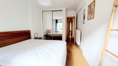 Location Appartement 3 pièces 74m² NICE 06300 - Photo 3
