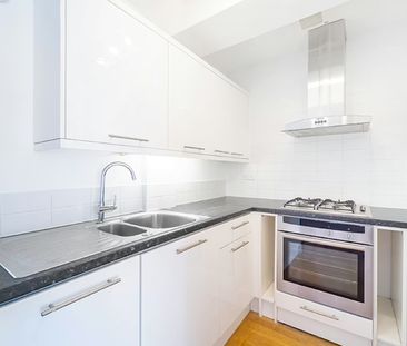 2 bedroom apartment - Photo 6