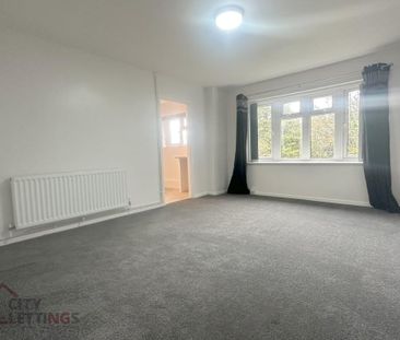 2 bedroom maisonette to rent - Photo 1
