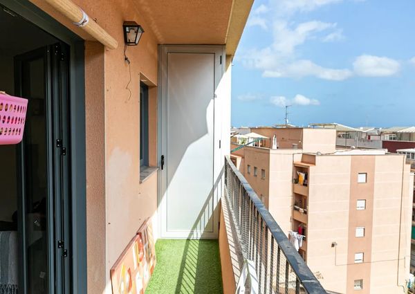 Carrer de Travau, Barcelona, Catalonia 08031