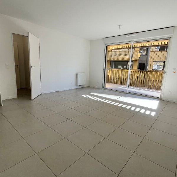 Location Appartement 2 pièces 48m² BORDEAUX 33000 - Photo 1