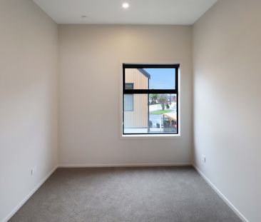 Central Hutt Living - Photo 2