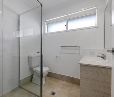 Beautiful Family Home in Orchard Estate - Photo 6