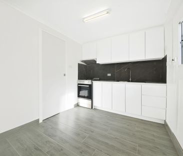 Renovated Studio - Rent Includes Electricity and Water - Photo 3