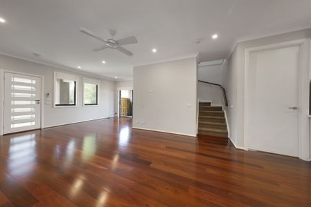 110A Haughton Road Oakleigh VIC - Photo 3