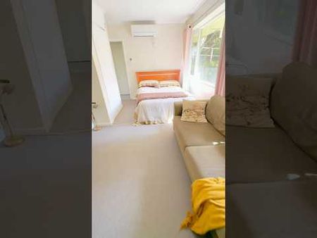 This beauty is such a cutie - Photo 3