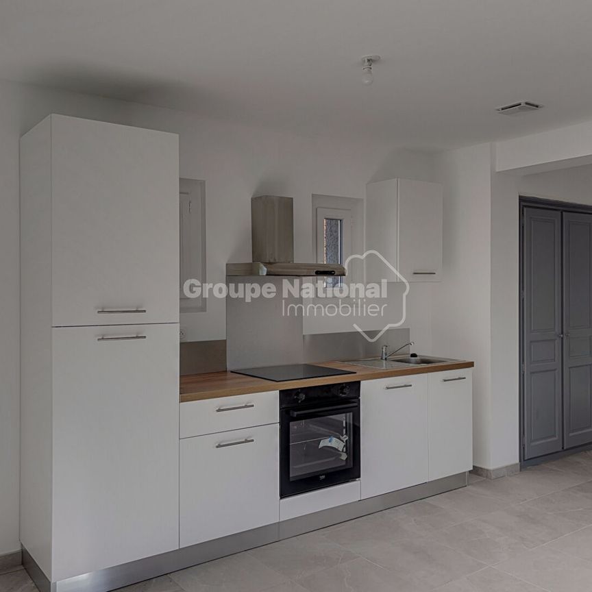 Appartement en Centre Ville de Berre L'etang 3 pièce(s) 63 m2 en 1er étage, - Photo 1