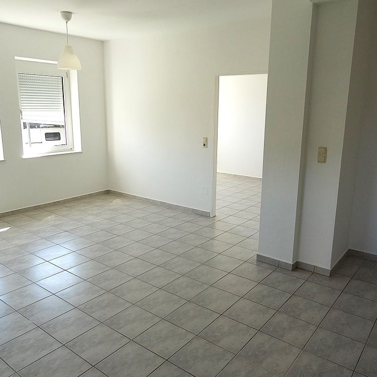 Sonnige Mietwohnung mit Carport-Stellplatz am ruhigen Stadtrand von Feldbach …! - Foto 1
