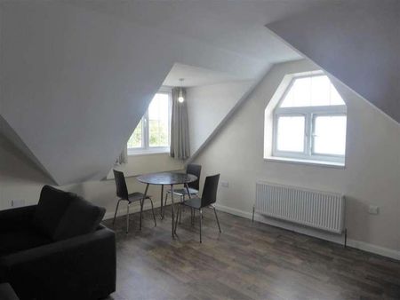 Beacon Apartments, Upper Sutton Lane, Heston, TW5 - Photo 5