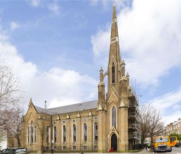 Charming two bedroom apartment set within a striking church convers... - Photo 1