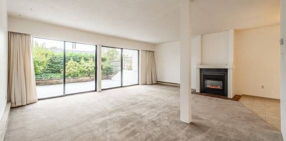 Beacon Park - 1 Bedroom - Available Now - Photo 2