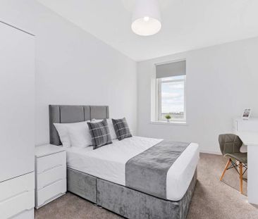 2 bedroom flat to rent - Photo 4