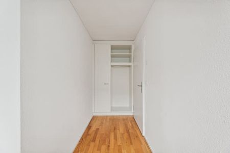 2.5 Zimmer, 1. Stock - Photo 2