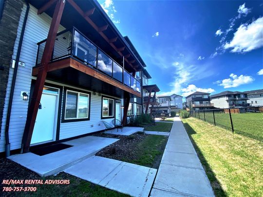 #72 446 Allard Boulevard Southwest - Photo 1