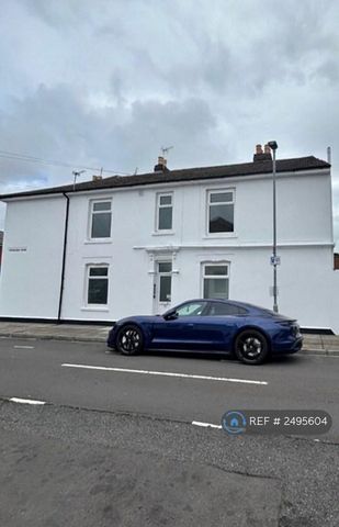 1 bedroom in a house share to rent - Photo 5